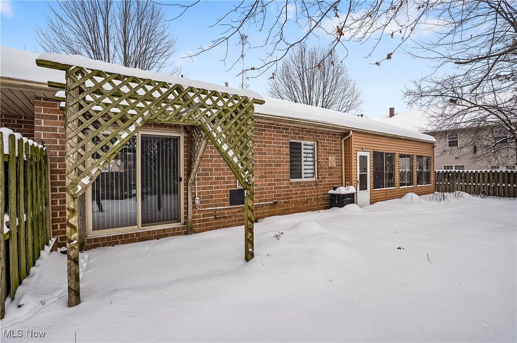 Photo of 416 Rockys Run Road, Akron, OH 44319 (MLS # 5183819)