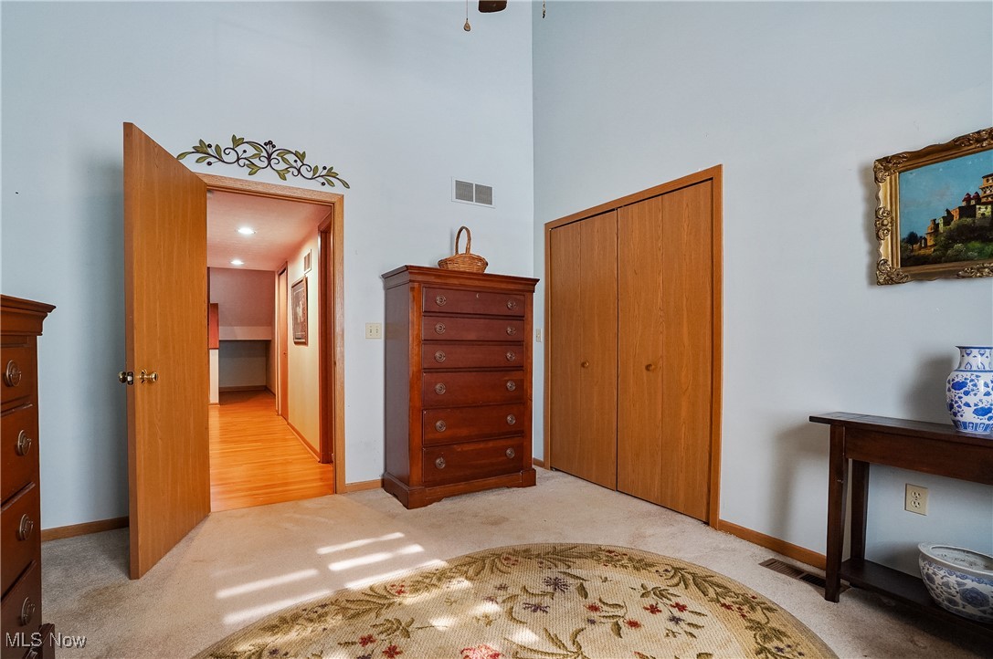 Penguin Condo - Residential