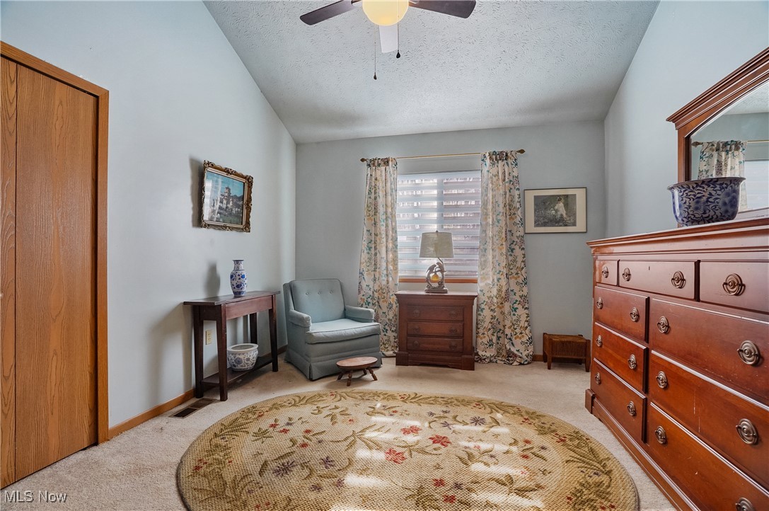 Penguin Condo - Residential