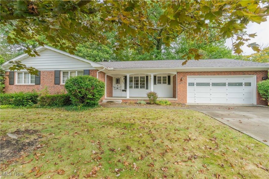 Welcome to this spacious brick ranch offering over 3,000 square feet of comfortable living space in one of the area’s most sought-after neighborhoods. Step inside to find a fully applianced, eat-in kitchen featuring an abundance of cabinetry and natural light. The family room with fireplace provides a cozy gathering space, while the formal dining room with pocket doors adds privacy and charm—perfect for entertaining.
A den with built-in bookshelves and storage offers an ideal home office or reading retreat. The master suite is complemented by two additional spacious bedrooms and three full bathrooms. Hardwood floors lie beneath the carpet, waiting to shine.
The walk-out basement expands your living area with a large recreation room and a second fireplace, perfect for family fun or quiet evenings. Enjoy the beautiful wooded and ravine views from the home’s many large windows, filling every room with sunlight and nature’s tranquility.
With an updated roof and located in quiet, desirable Sand Run Village, this home offers both comfort and timeless appeal.