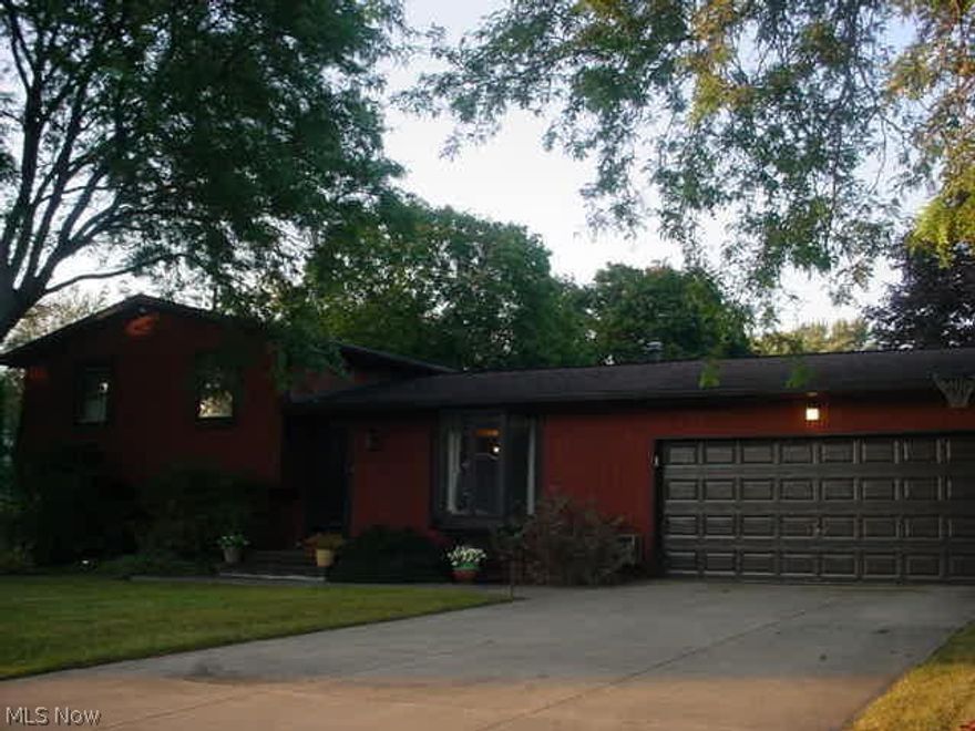 Sold at list. Entered in MLS for comps only. 4 bed 1 full and 2 1/2 bath 4 level split. Cathedral ceiling family room addition with fireplace. Heated garage with rear storage shed attached. Outbuilding (pool house) is heated, has 2nd floor and 1/2 bath. Above ground pool.