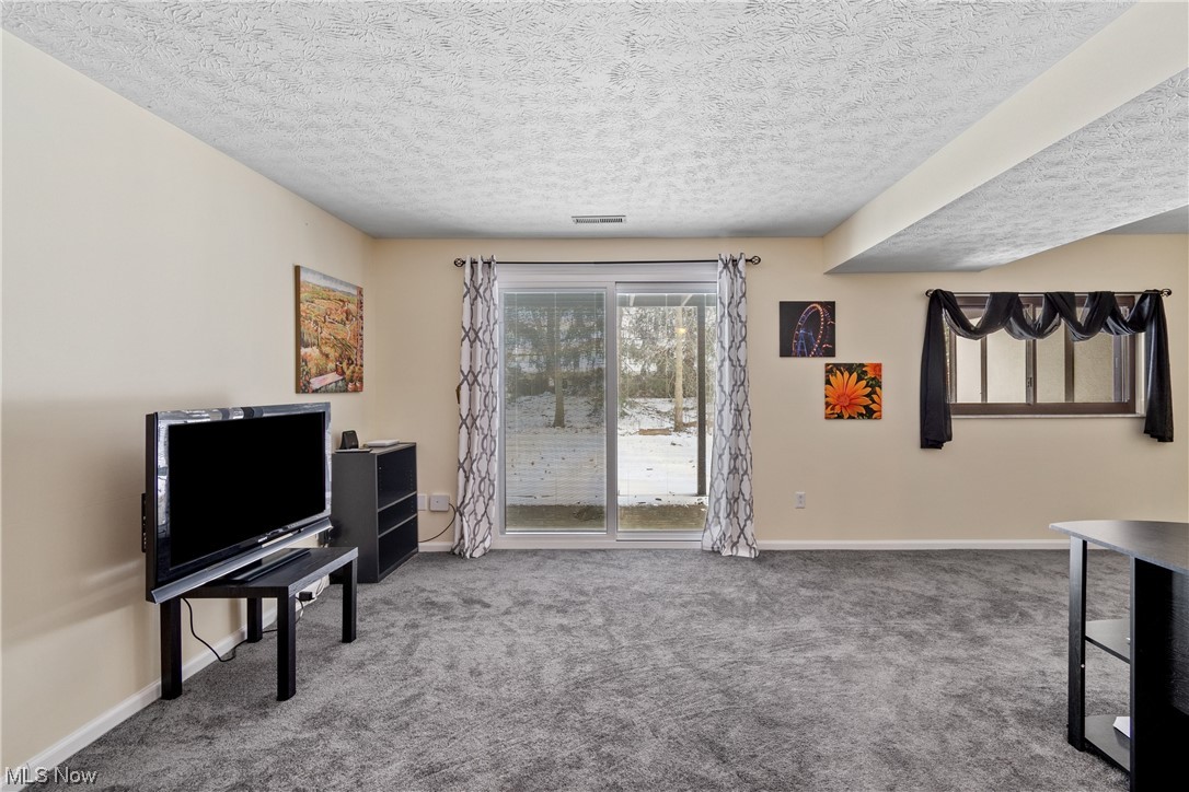 Highland Meadows Condo - Residential