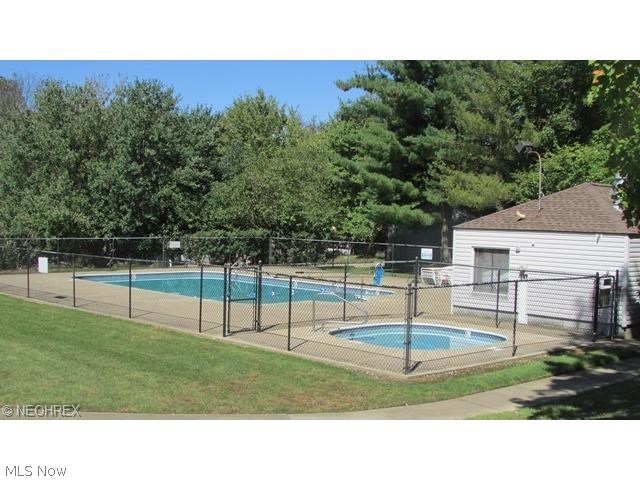 Pine Mill Condo - Residential