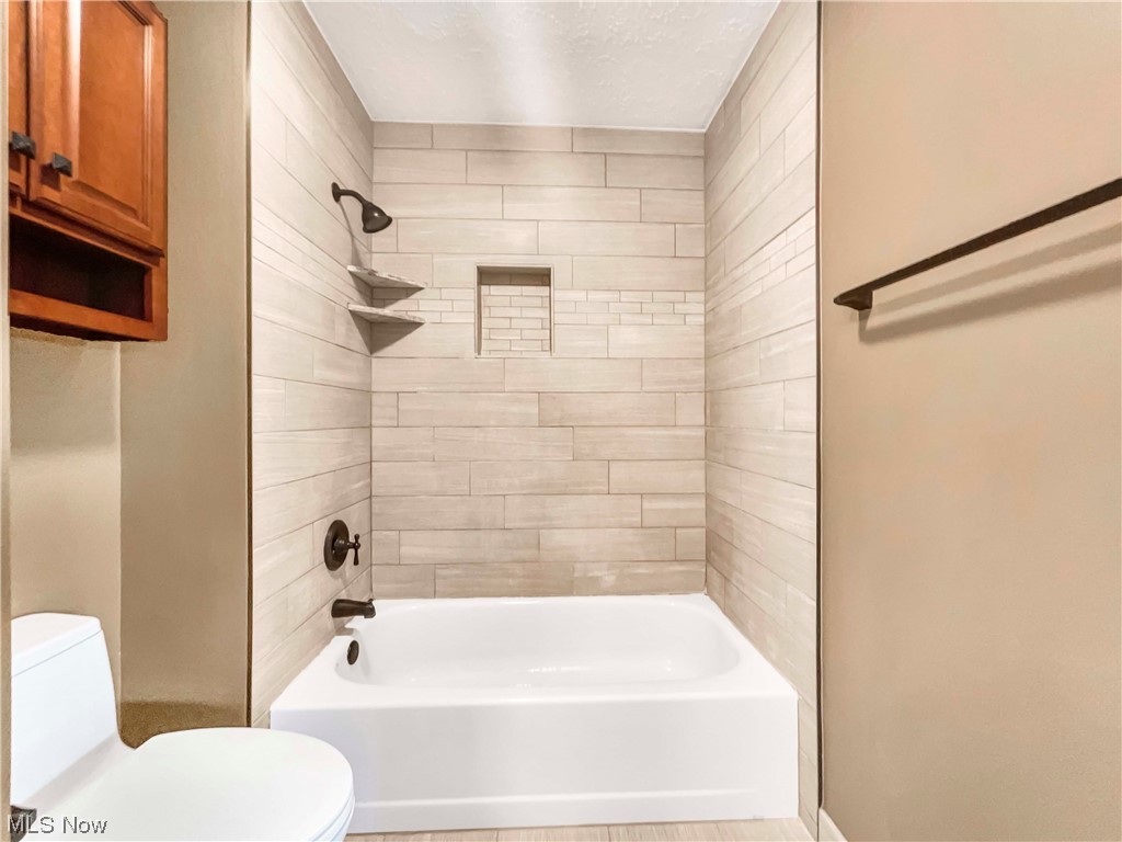 Hampton Glen - Residential