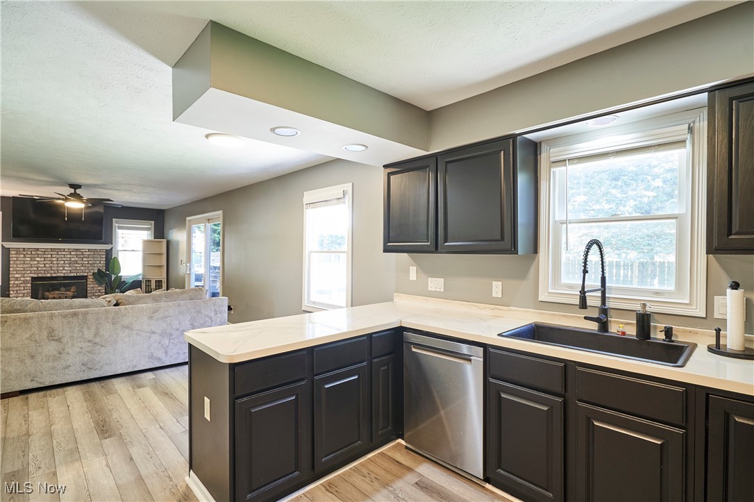 Painesville Twp, Ohio 44077, United States, 3 Bedrooms Bedrooms, ,2 BathroomsBathrooms,Residential,Active,221149