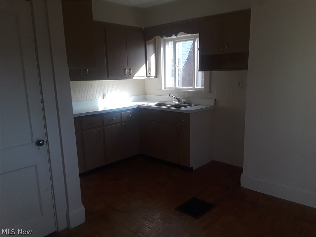 Kaufmans Forest Hill - Residential Lease