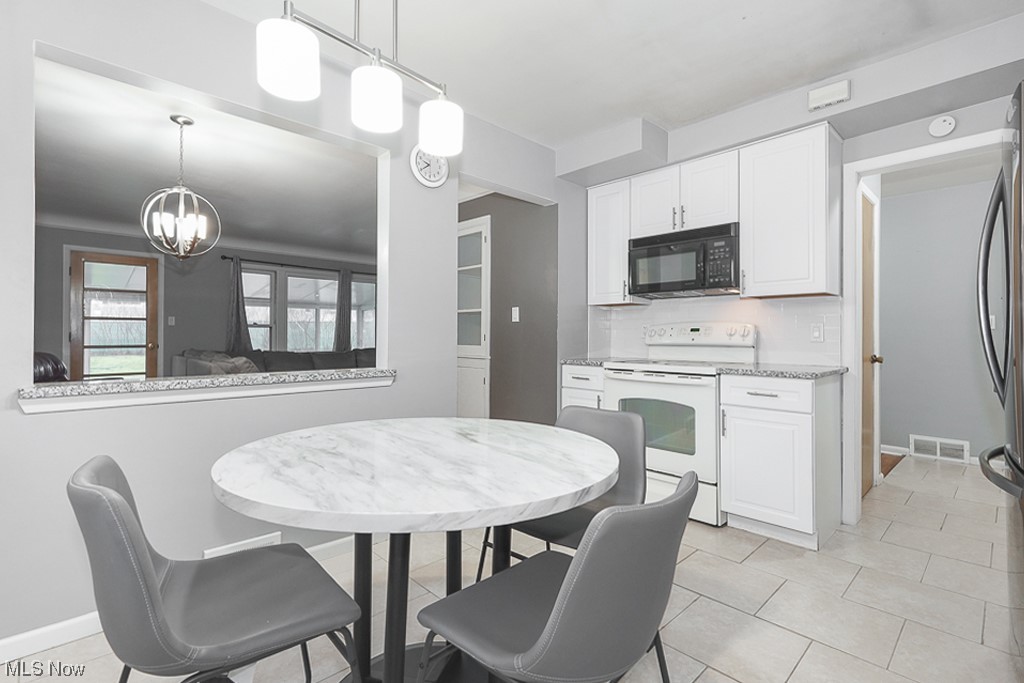 Gates Mills Blvd Estates Sub - Residential