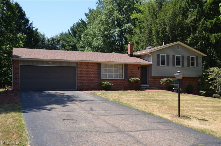 Jackson Twp. Schools and affordability all in one! This 3-4 bedroom home is situated nicely on 100x201 est. All appliances and washer and dryer included!