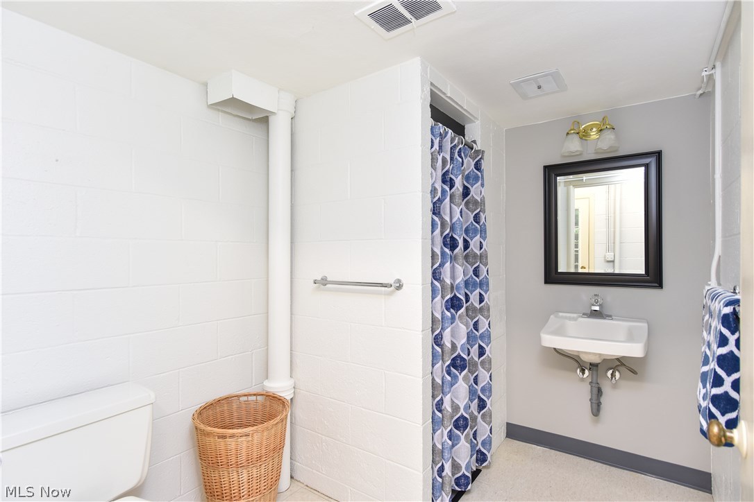 Silver Lake Highlands - Residential