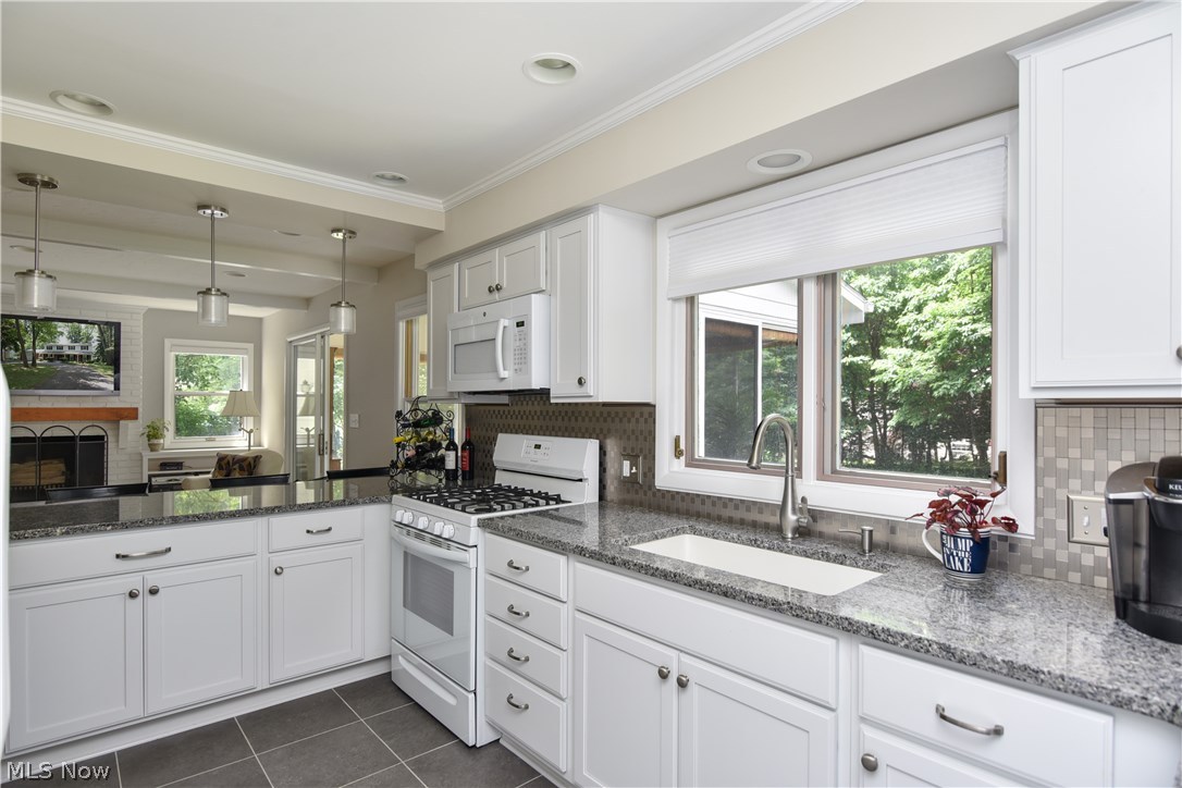 Silver Lake Highlands - Residential