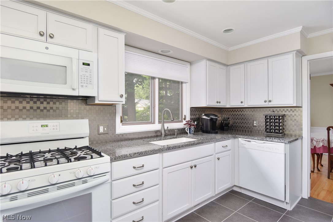 Silver Lake Highlands - Residential