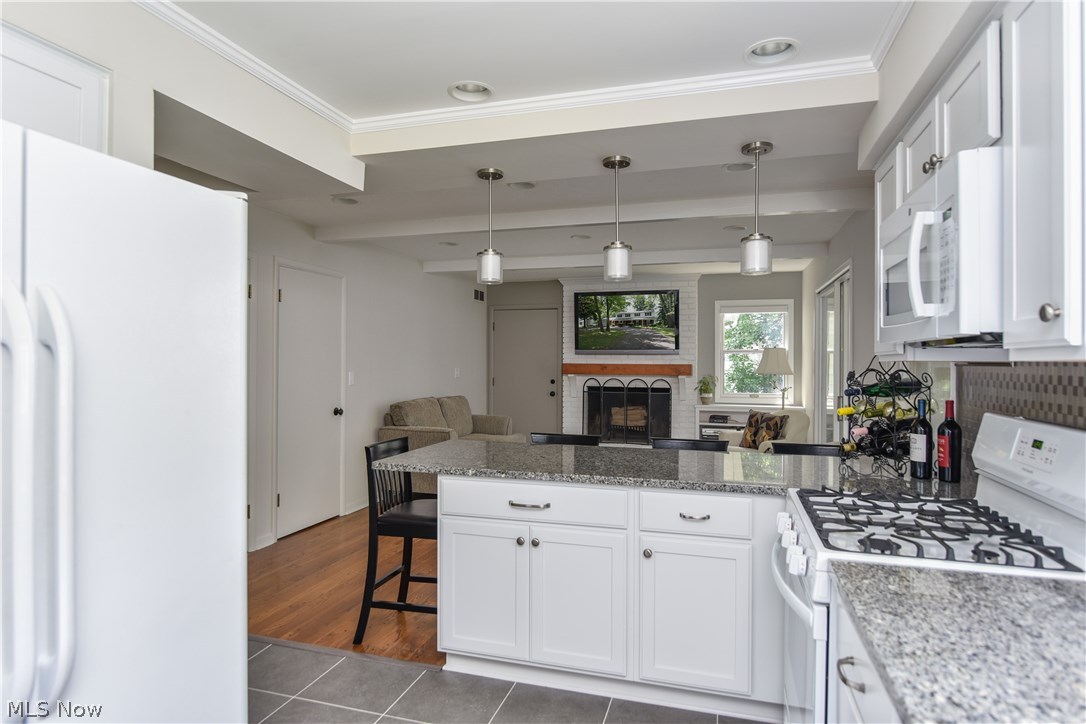 Silver Lake Highlands - Residential