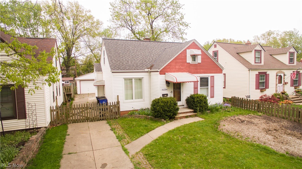 Spacious and Immaculate. Glossy hardwood floors, central air, 3 bedroom, 2 bathroom and a finished basement. Fully fenced in yard with a garage converted into an outdoor patio, porch and workshop. All appliances can stay - Stove, Fridge, Microwave, Washer and Dryer. This house is waiting to be your next home!
Tenant would be responsible for all utilities. $35 application fee per adult occupant to pay for Credit, Criminal, Civil, Background, Eviction and Employment checks. NO SECTION 8 / HOUSING VOUCHERS.