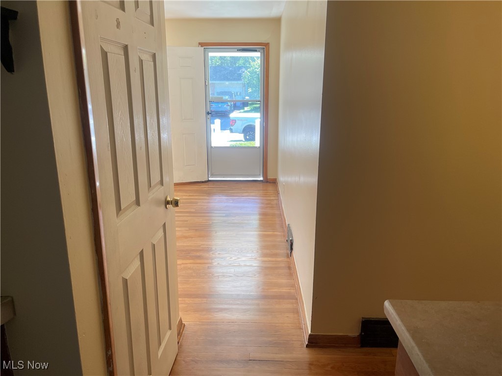 Orasz 02 - Residential