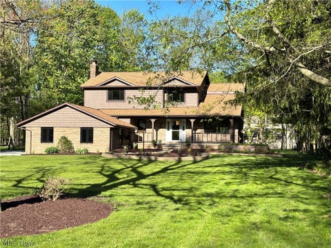 Homes For Sale - 7447 Mclellan Drive<br/> Walton Hills, OH 44146