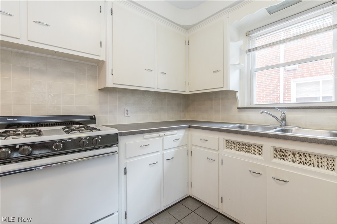 Purdy & Roads Silsby-Idlewood - Residential Income