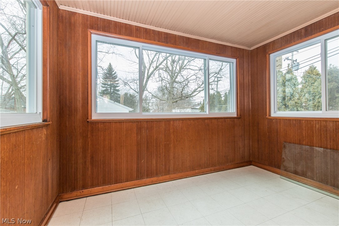 Purdy & Roads Silsby-Idlewood - Residential Income