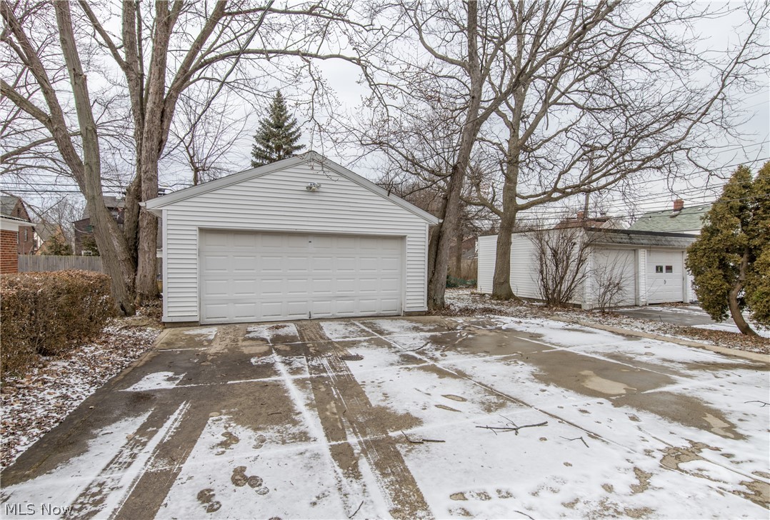 Purdy & Roads Silsby-Idlewood - Residential Income