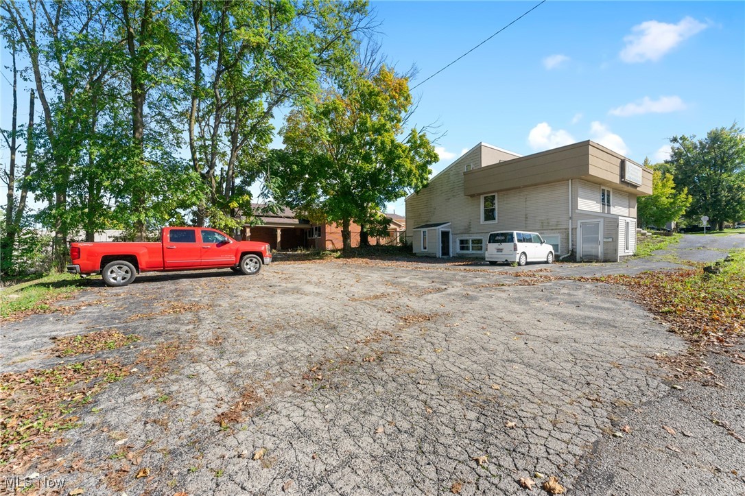 Hubbard City - Commercial Sale