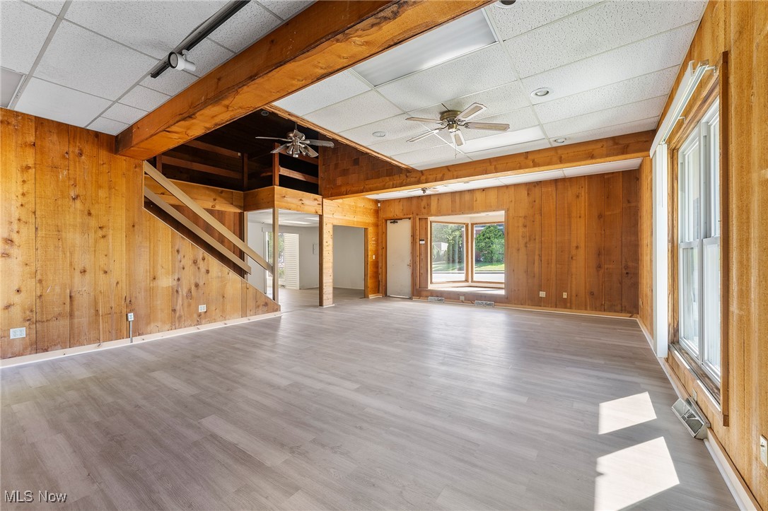 Hubbard City - Commercial Sale