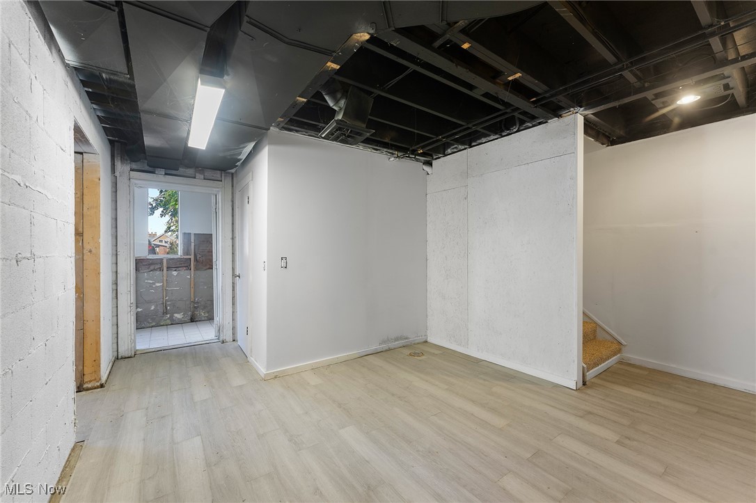 Hubbard City - Commercial Sale