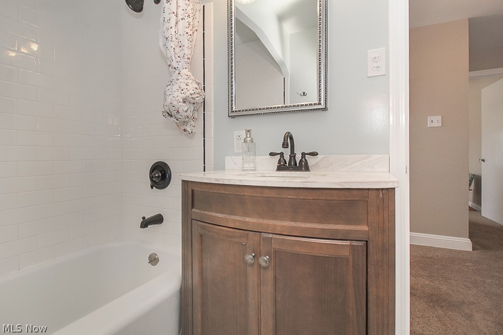 Utopia Bach 02 - Residential