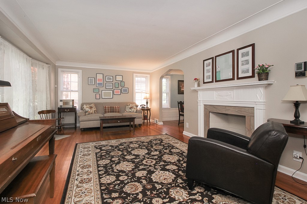 Utopia Bach 02 - Residential