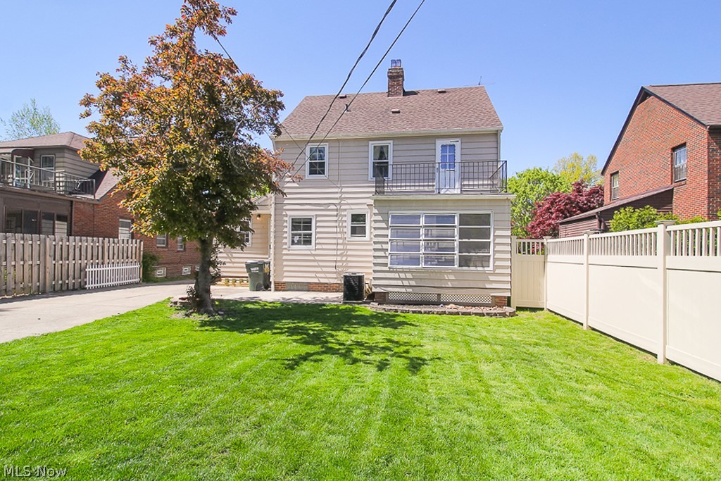 Utopia Bach 02 - Residential