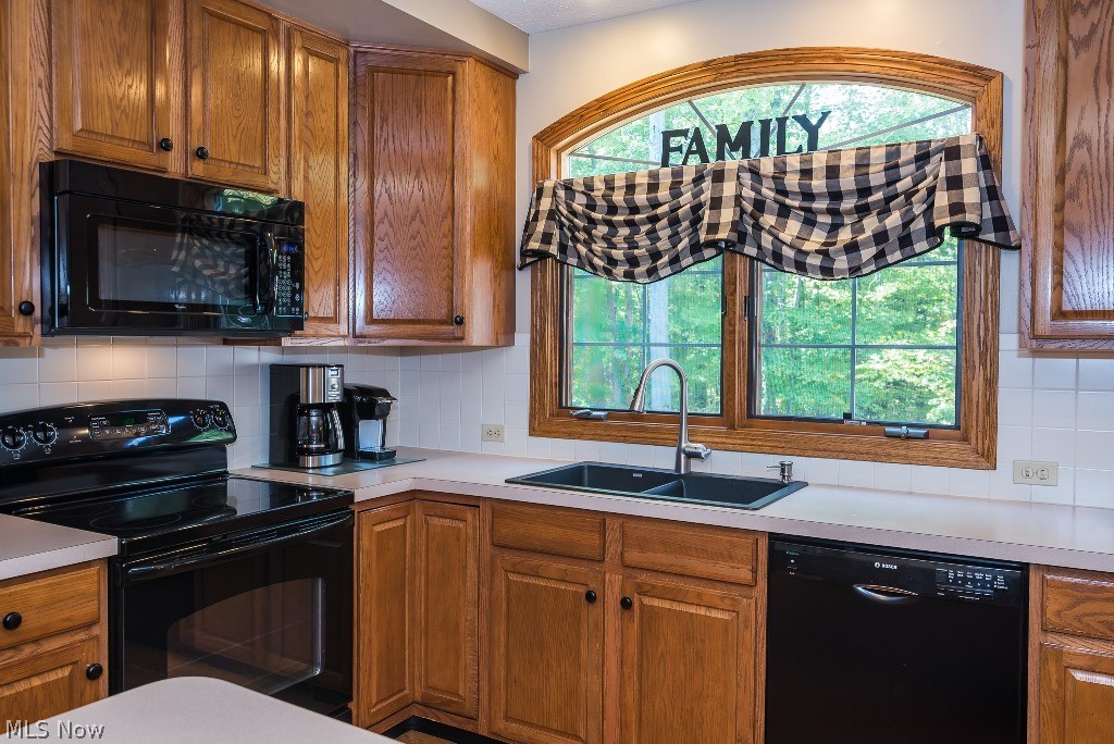 Greenfield Village At Arthur Meadows - Residential