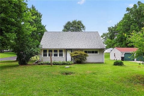 Homes For Sale - 4174 Burkey Road<br/> Austintown, OH 44515