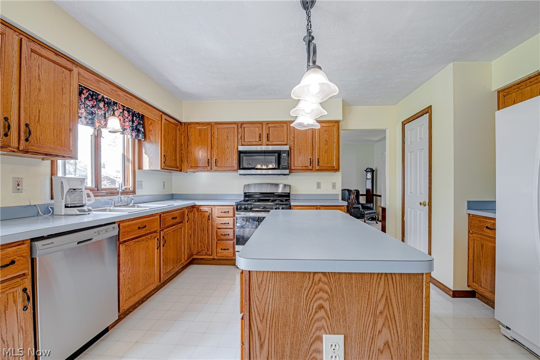 Cedar Estates 05 - Residential