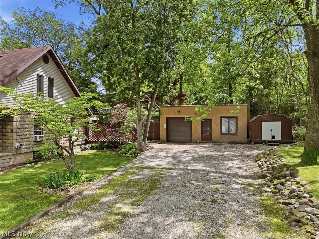 Brady Lake - Residential
