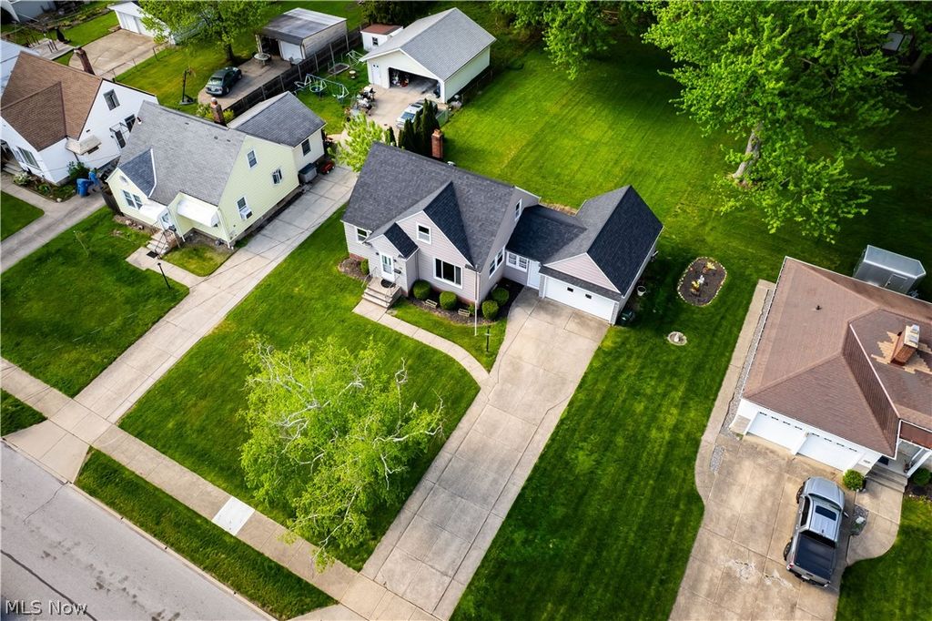 Photo of 23790 Elm Road, North Olmsted, OH 44070 (MLS # 5204178)