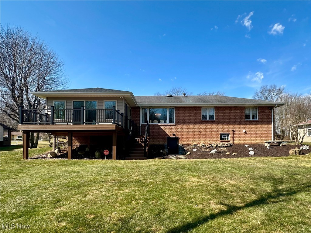 365 Sunset Drive, Brookfield, Ohio image 47