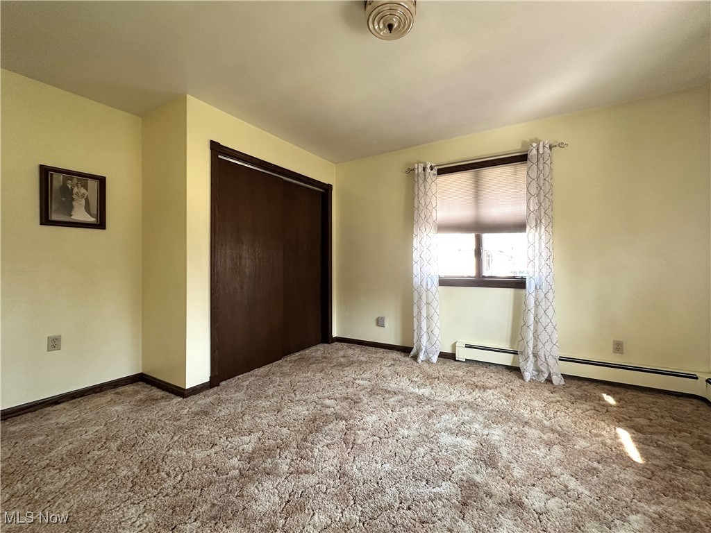 365 Sunset Drive, Brookfield, Ohio image 36