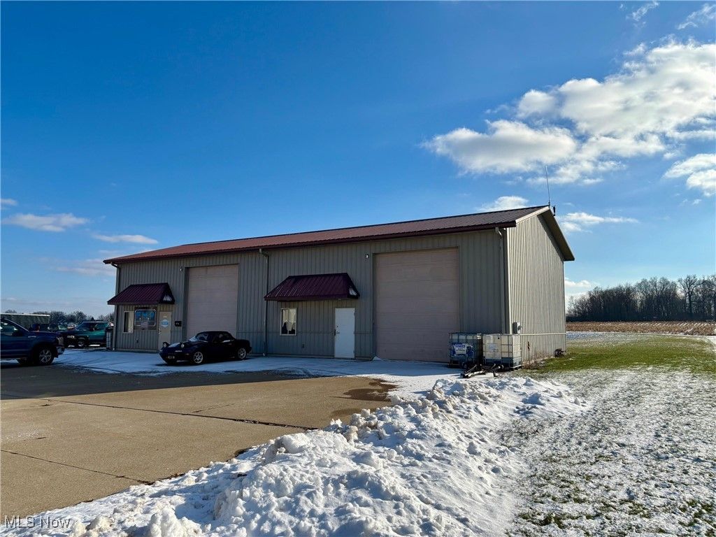 Photo of 7877 E Lincoln Way, Apple Creek, OH 44606 (MLS # 5177498)