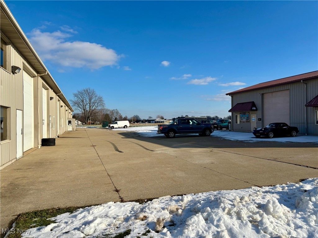 Photo of 7877 E Lincoln Way, Apple Creek, OH 44606 (MLS # 5177498)