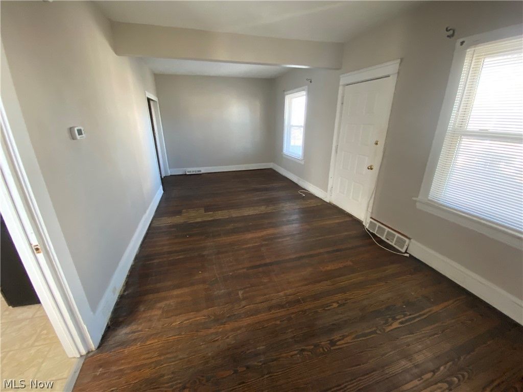 Photo of 3724 W 13th Street, Cleveland, OH 44109 (MLS # 5204052)