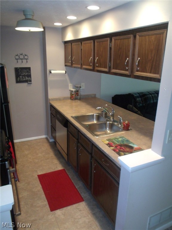 Maplecreek Townhouses - Residential