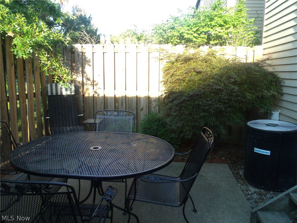 Maplecreek Townhouses - Residential