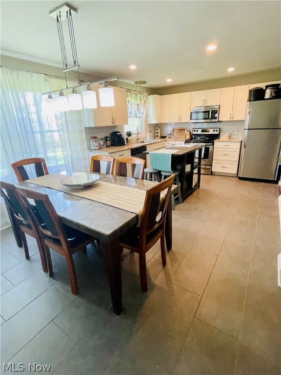 Glenview Acres - Residential