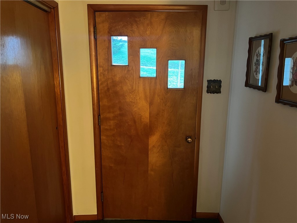 54260 Bracken Road, Bridgeport, Ohio image 2