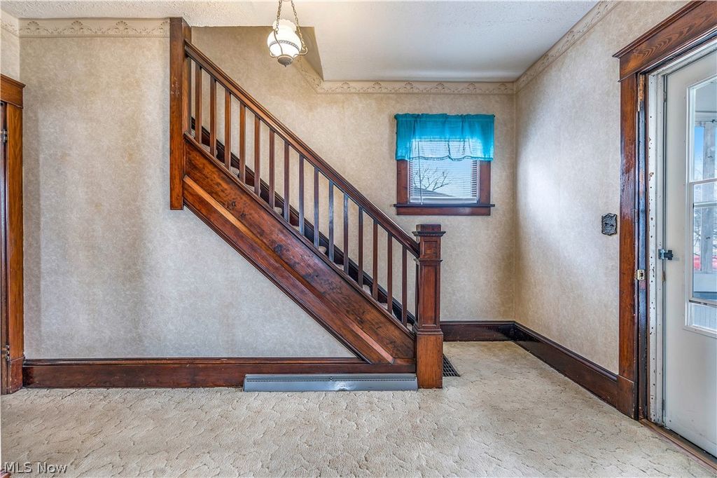 Photo of 455 W Maryland Avenue, Sebring, OH 44672 (MLS # 5192442)