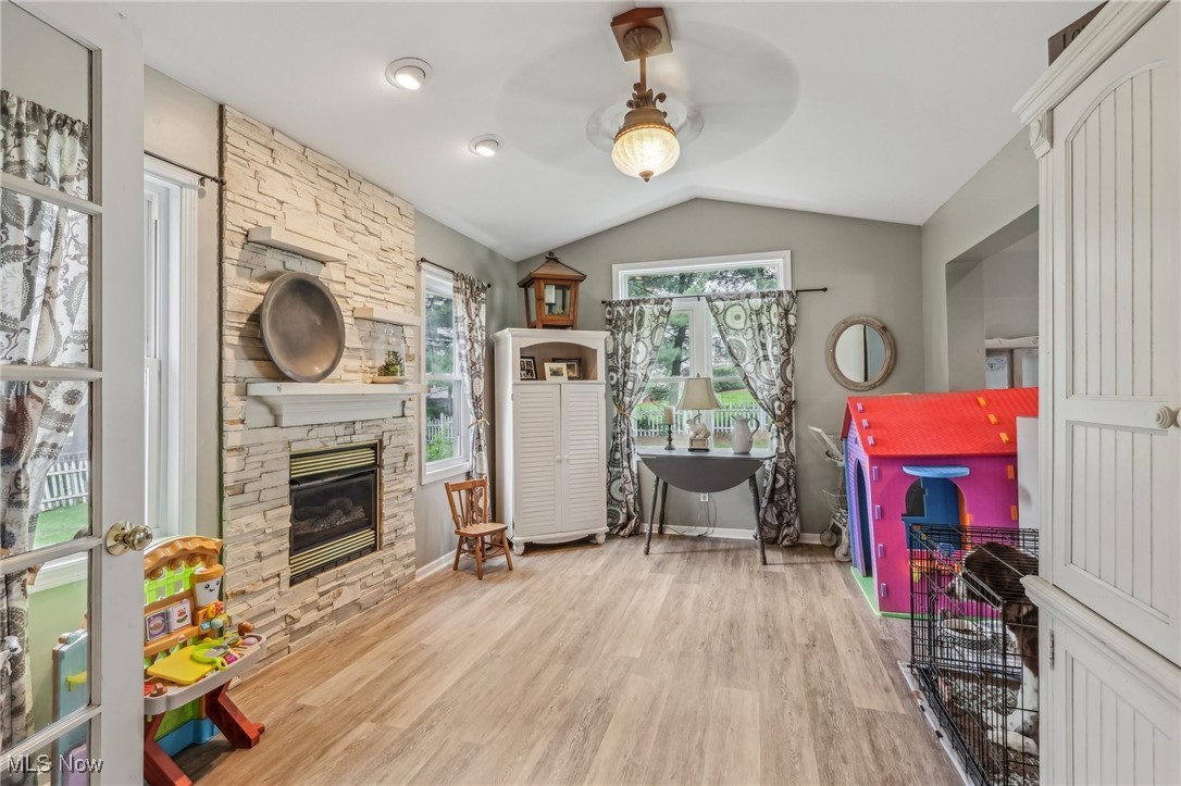 641 Bobwhite Trail, Akron, Ohio image 17