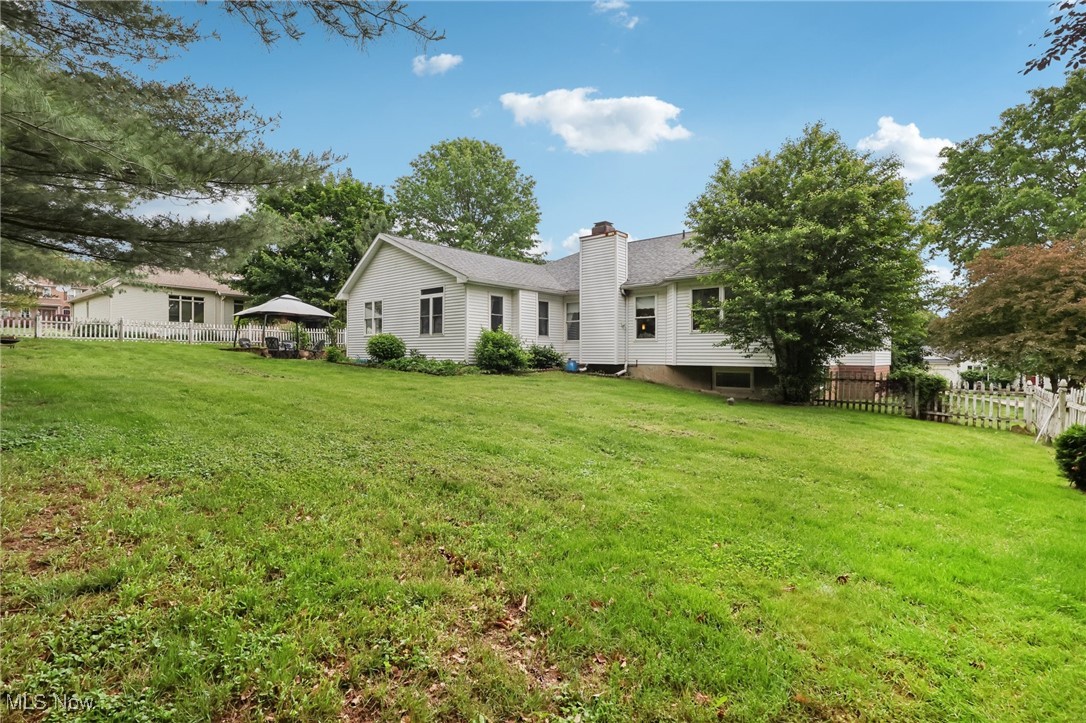 641 Bobwhite Trail, Akron, Ohio image 41