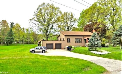 532 Portage Trail Extension W Cuyahoga Falls OH 44223