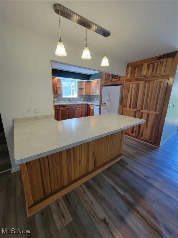 J F Coville - Residential