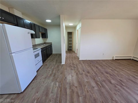 Tiny photo for 4822 Lee Road #D14, Cleveland, OH 44128 (MLS # 5257126)