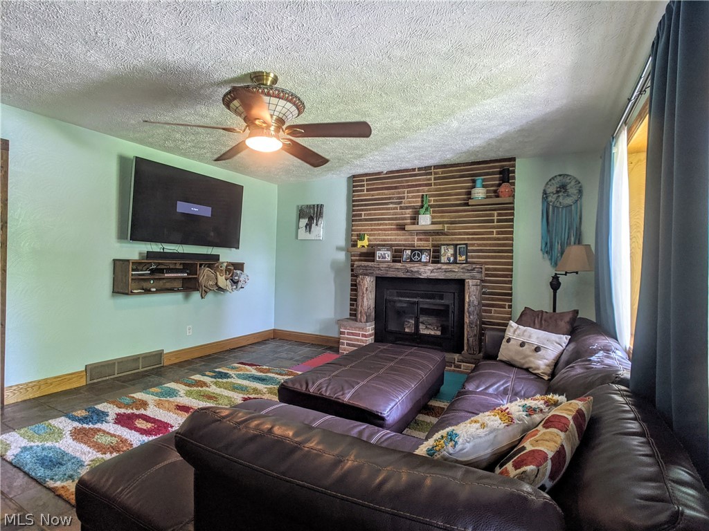 F & M B Powell 01 Sec 29 - Residential