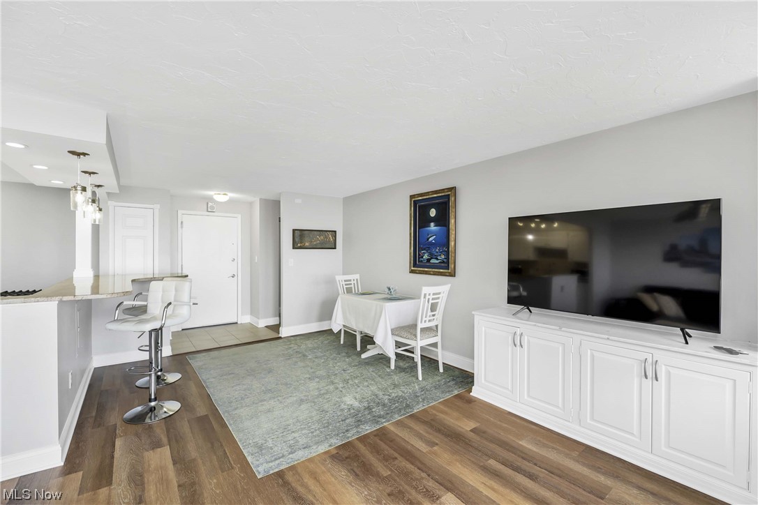 The Carlyle - Residential